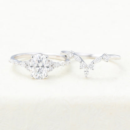 1.33 CT Oval Moissanite Cluster Bridal Ring Set