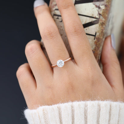 0.88 CT Round Shaped Moissanite Solitaire Engagement Ring