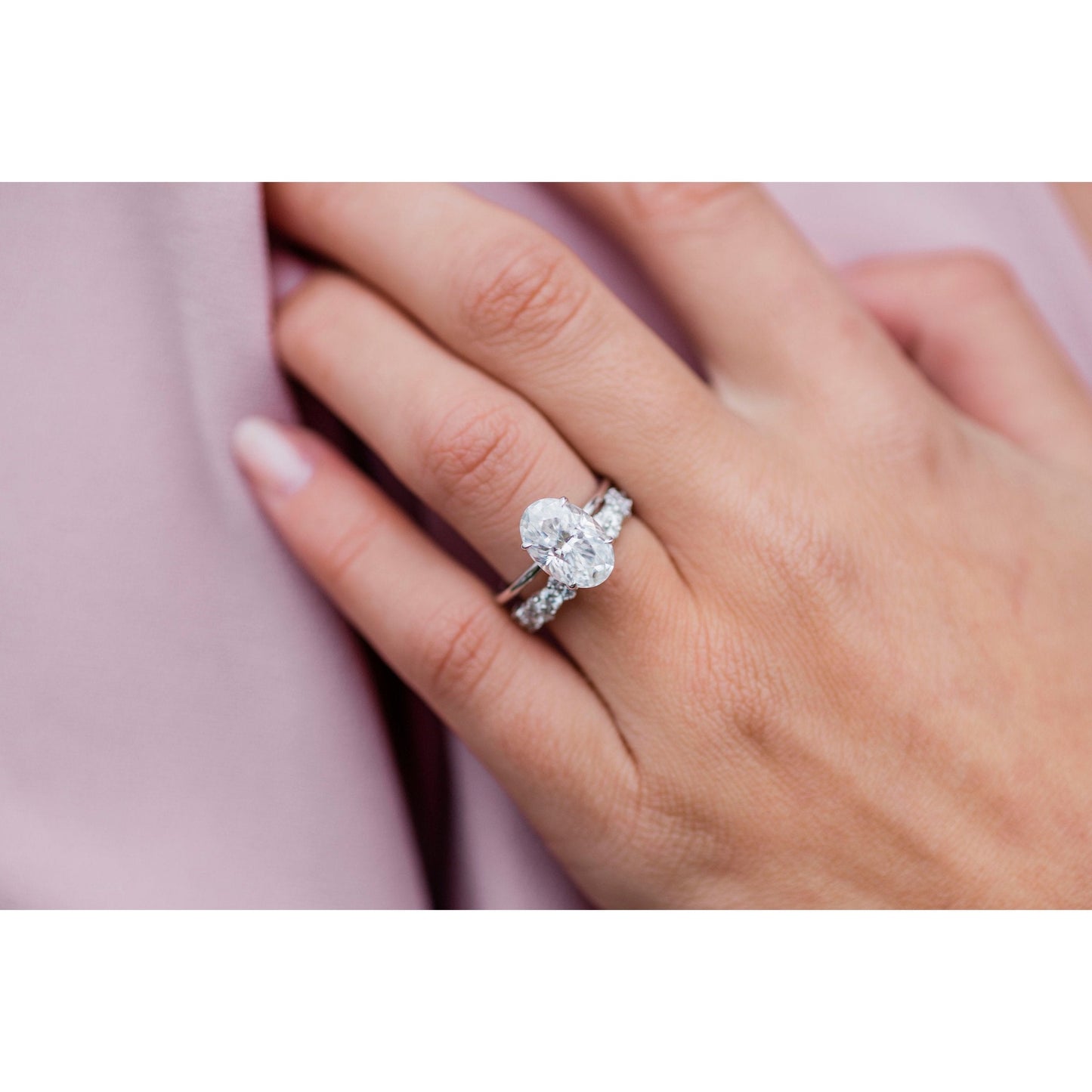 4.0 CT Oval Solitaire Moissanite Engagement Ring