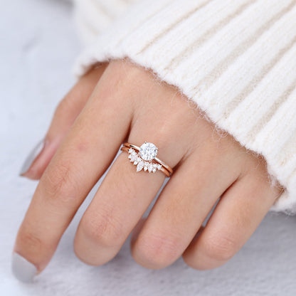 0.68 CT Round Moissanite Solitaire Bridal Ring Set