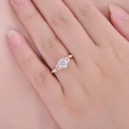 1.0 CT Round Cut Cluster Moissanite Engagement Ring