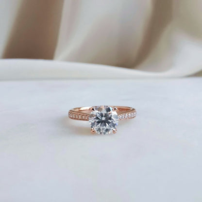 1.0 CT Round Shaped Moissanite Pave Setting Engagement Ring