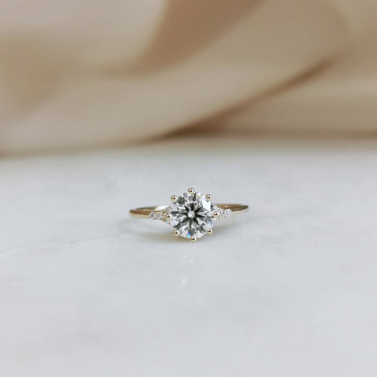 1.0 CT Round Shaped Moissanite Cluster Engagement Ring