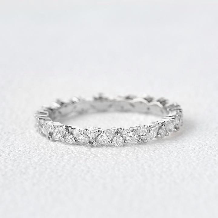 0.4 CT Round And Marquise Alternative Moissanite Wedding Band