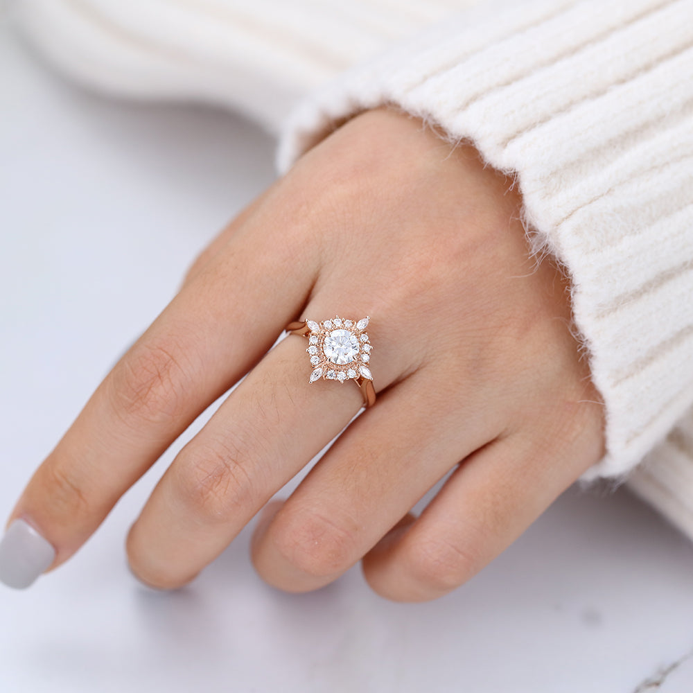 0.68 CT Round Shaped Moissanite Cluster Engagement Ring