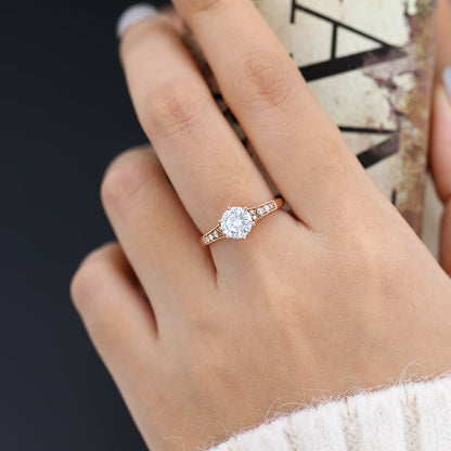 0.88 CT Round Shaped Moissanite Solitaire Engagement Ring