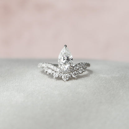 0.95 CT Pear Cut Art Deco Style Moissanite Engagement Ring