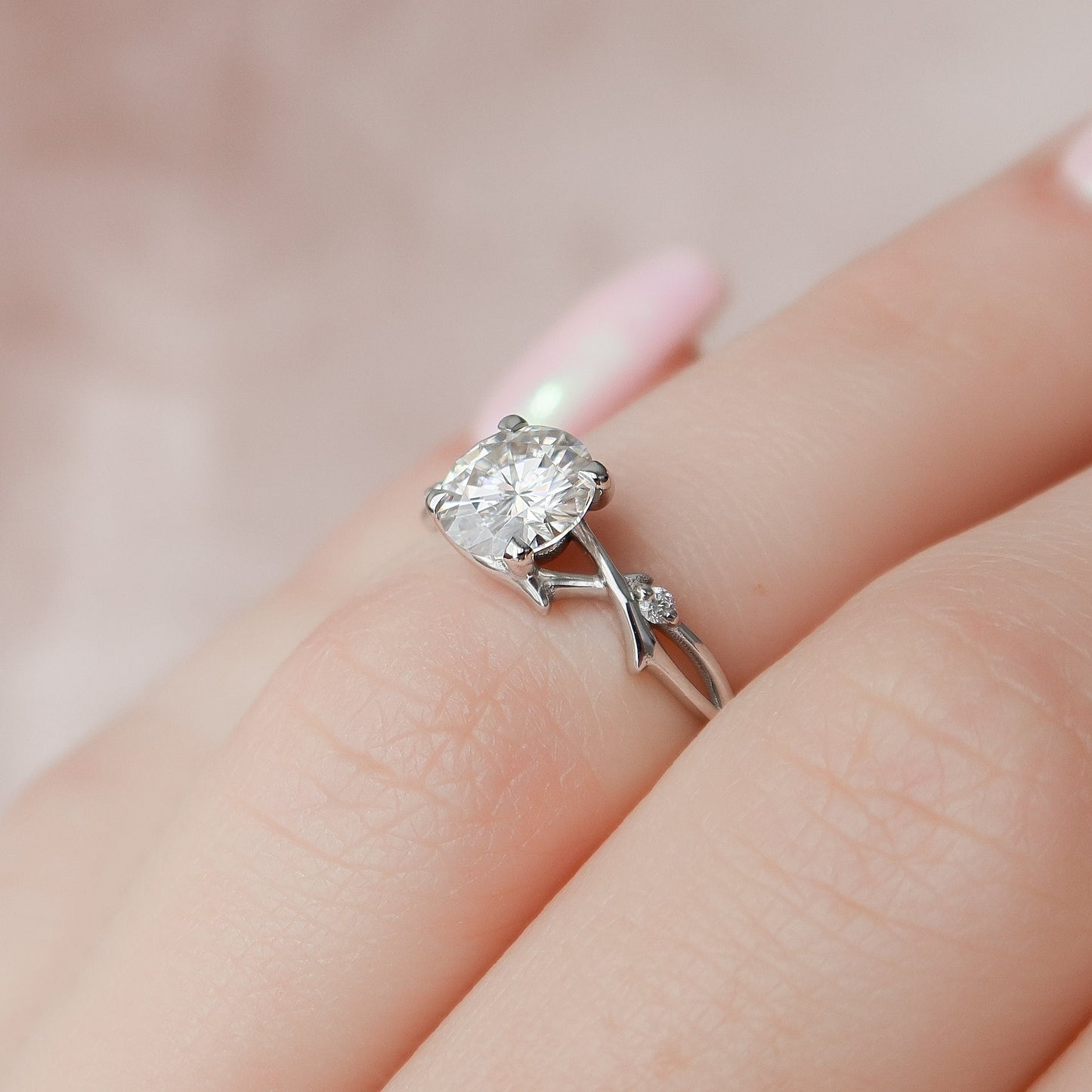 1.0 CT Round Cut Twig Style Pave Moissanite Engagement Ring