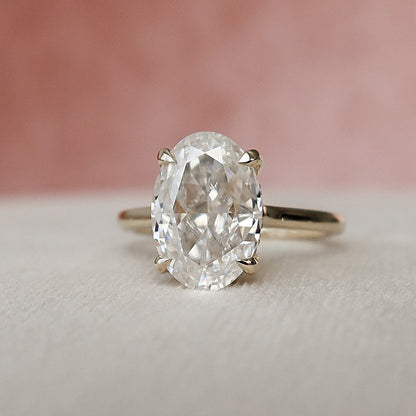 3.0 CT Oval Cut Solitaire Style Moissanite Engagement Ring